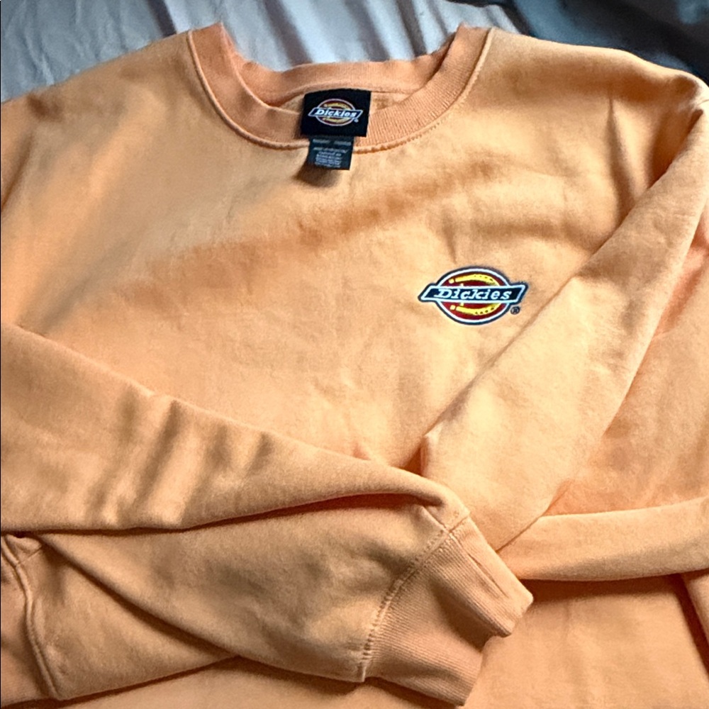 Dickies Men's Peach Crewneck Sweater